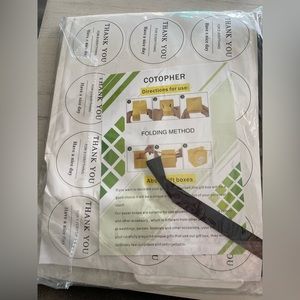 Set of 12 thank you boxes with stickers and ribbons